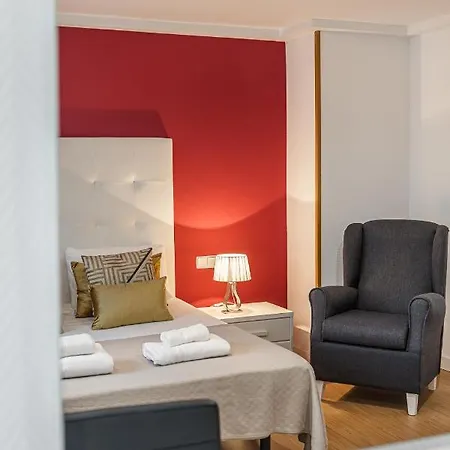 Waou Apartamentos En Sol Confort 6 Madrid Exterior photo